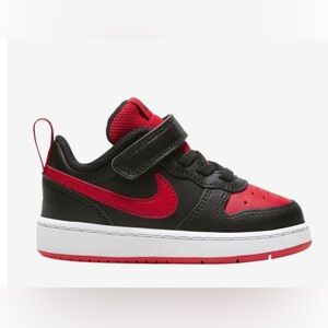 NWOT Nike Court Borough Low 2